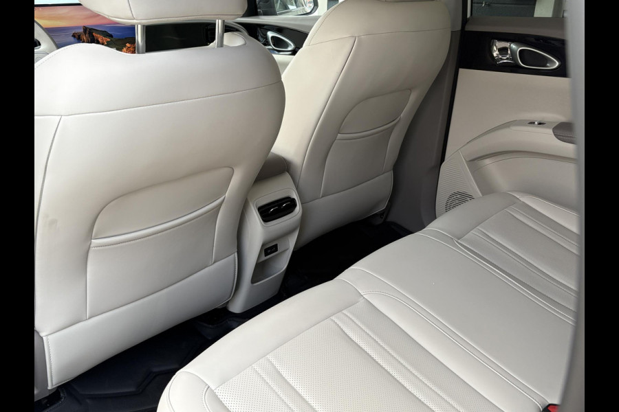 GEELY E2 Ultra 47 kWh 115 PK | Pre-order nu ! | 345km Actieradius | Stoel- & Stuurverwarming | 540° Panoramische Camera | Elektrisch Achterklep | Draadloze oplader |