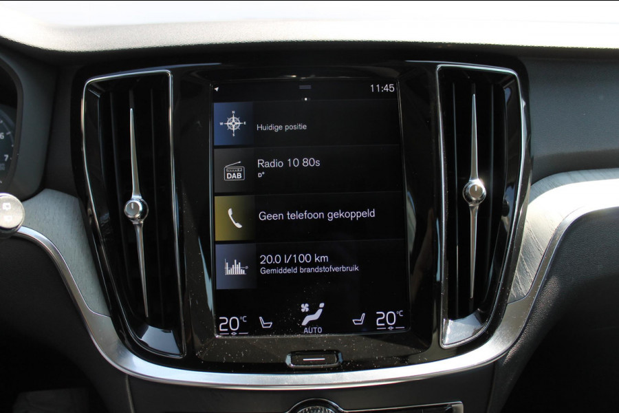 Volvo V60 B4 211PK Automaat Inscription Adaptieve Cruise Control / Elektrisch verstelbare voorstoelen met geheugen op de bestuurdersstoel / Apple Carplay / Dab+ / Lane keeping Aid / Navigatie / Stoelverwarming