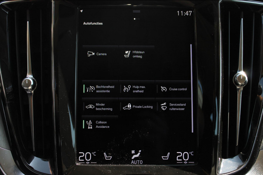 Volvo V60 B4 211PK Automaat Inscription Adaptieve Cruise Control / Elektrisch verstelbare voorstoelen met geheugen op de bestuurdersstoel / Apple Carplay / Dab+ / Lane keeping Aid / Navigatie / Stoelverwarming