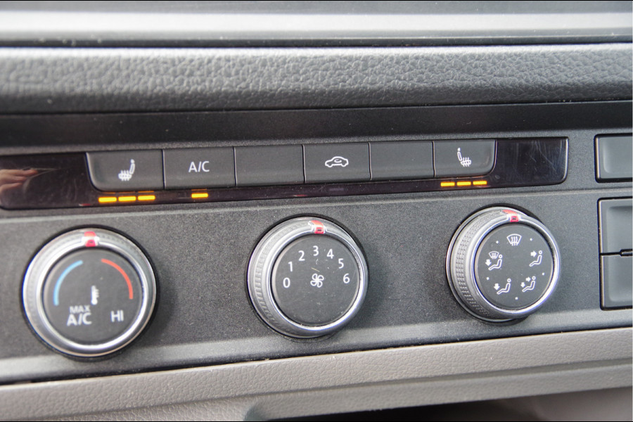 MAN TGE 3.140 35 2.0 L3H2(L2H1) EURO6! AUT. CRUISE, TREKHAAK, 18'', ERGO ACTIVE GEVEERDE STOEL, STOELVERWARMING, AIRCO, PARKEERSENSOREN