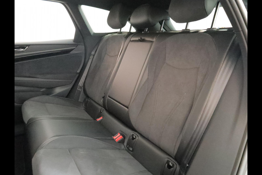 Volkswagen ID.7 Tourer Pro Limited Edition 77 kWh accu 286 PK | Velgen 20" | Stoel & Stuurverwarming | Exterieur Pakket Plus |