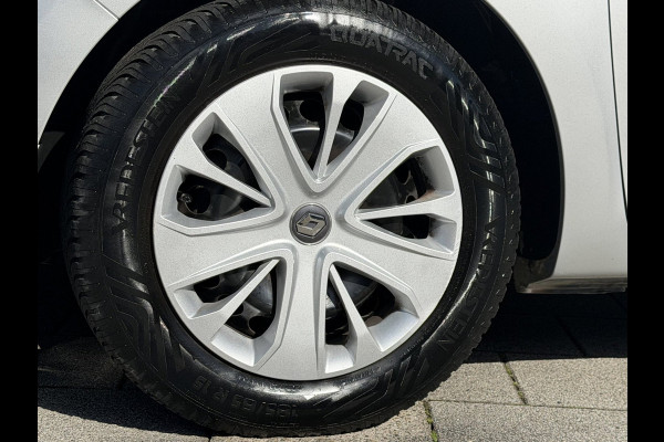 Renault Clio Estate 0.9 TCe Limited - Navigatie I Airco I LED I Comfort pakket I 103.000 KM - Dealer onderhouden