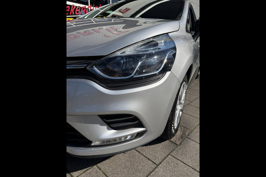 Renault Clio Estate 0.9 TCe Limited - Navigatie I Airco I LED I Comfort pakket I 103.000 KM - Dealer onderhouden