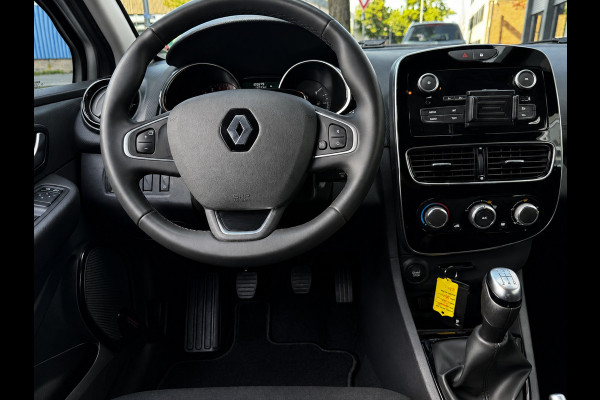 Renault Clio Estate 0.9 TCe Limited - Navigatie I Airco I LED I Comfort pakket I 103.000 KM - Dealer onderhouden