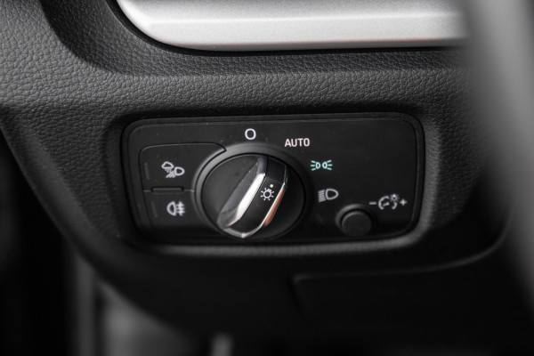 Audi A3 Sportback 40 TFSI e Edition AIRCO / CRUISE CONTROLE / BRUIN LEER / AUTOMAAT / PHEV