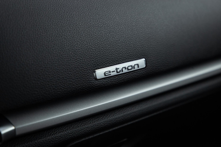 Audi A3 Sportback 40 TFSI e Edition AIRCO / CRUISE CONTROLE / BRUIN LEER / AUTOMAAT / PHEV