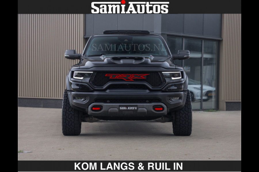 Dodge Ram TRX HELLCAT | 6.2 V8 712PK SUPERCHARGER | RODE STIKSELS | FULLY LOADED | CARBON | CREW CAB | DUBBELE CABINE | 5 PERSOONS | De specialist in Amerikaanse pick‑ups in Nederland en Europa.