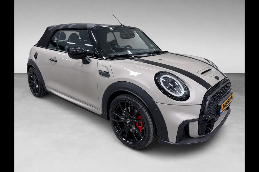 MINI Cabrio 2.0 Cooper S JCW 18'' JCW-STOELEN/NAVI/H-UP/H-KARDON/CAM/DAB/CARPLAY///