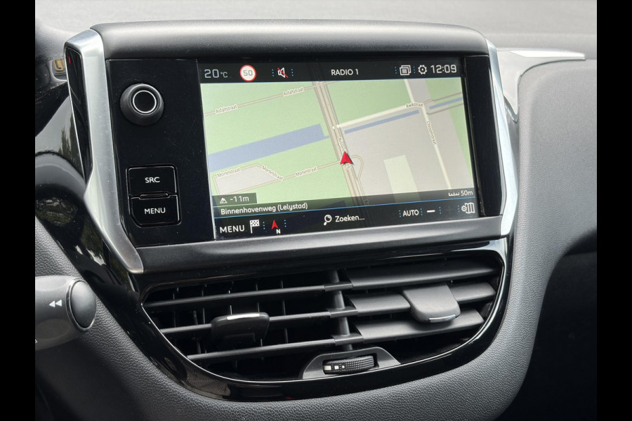 Peugeot 208 1.2 PureTech Signature ✓Net beurt gahad✓Navi✓Carplay✓Lm velgen✓Airco✓Cruise✓5 Deurs✓Pdc✓5 Deurs✓Lm velgen✓N.A.P✓Apk tot 04-2027