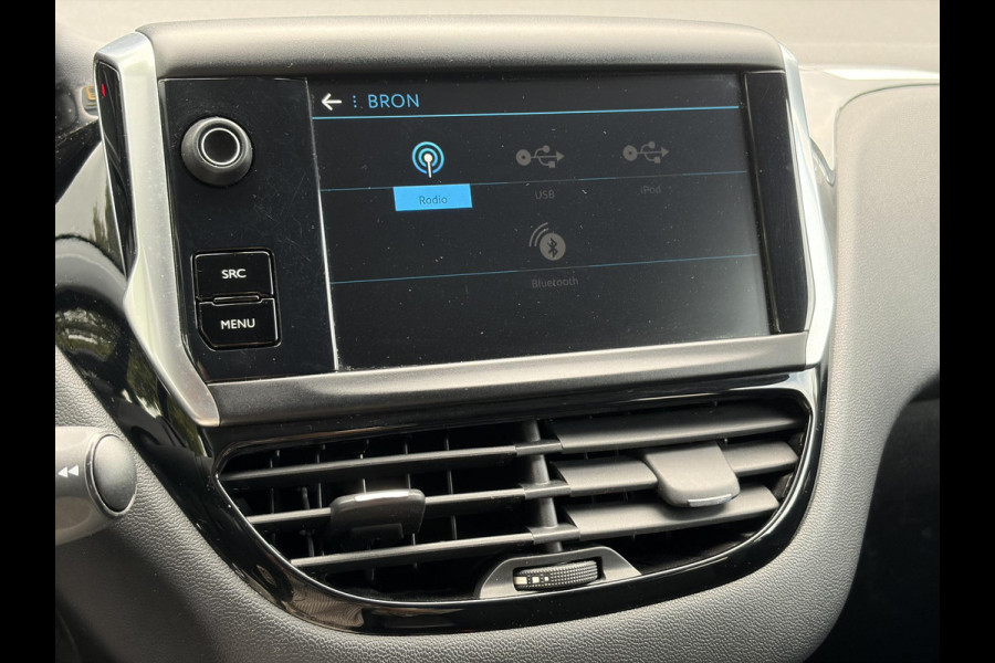 Peugeot 208 1.2 PureTech Signature ✓Net beurt gahad✓Navi✓Carplay✓Lm velgen✓Airco✓Cruise✓5 Deurs✓Pdc✓5 Deurs✓Lm velgen✓N.A.P✓Apk tot 04-2027