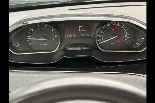 Peugeot 208 1.2 PureTech Signature ✓Net beurt gahad✓Navi✓Carplay✓Lm velgen✓Airco✓Cruise✓5 Deurs✓Pdc✓5 Deurs✓Lm velgen✓N.A.P✓Apk tot 04-2027