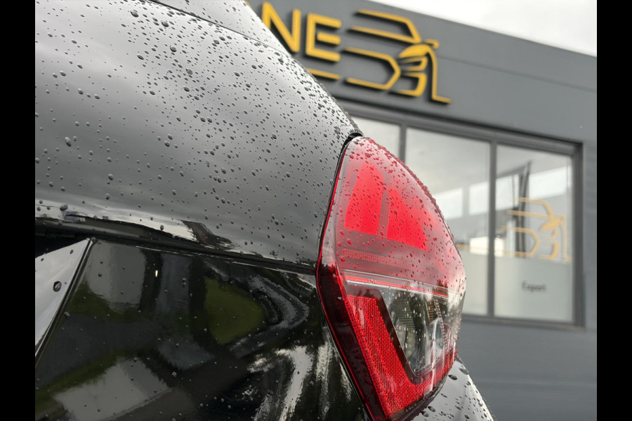 Peugeot 208 1.2 PureTech Signature ✓Net beurt gahad✓Navi✓Carplay✓Lm velgen✓Airco✓Cruise✓5 Deurs✓Pdc✓5 Deurs✓Lm velgen✓N.A.P✓Apk tot 04-2027