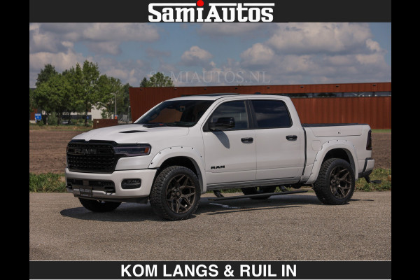 Dodge Ram LIMITED H.O 540 PK 706Nm | Massage + Full Option | De Meest Luxe en Volle Pick-Up in zijn Klasse | Comfortabele Dubbele Cabine met Royale 5 Zitplaatsen | BPM vrij | Nu Leverbaar uit Voorraad | Voorraad Nr 2336 - 7700 | De specialist in Amerikaanse pick‑ups in Nederland en Europa.