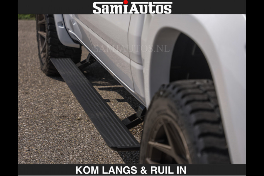 Dodge Ram LIMITED H.O 540 PK 706Nm | Massage + Full Option | De Meest Luxe en Volle Pick-Up in zijn Klasse | Comfortabele Dubbele Cabine met Royale 5 Zitplaatsen | BPM vrij | Nu Leverbaar uit Voorraad | Voorraad Nr 2336 - 7700 | De specialist in Amerikaanse pick‑ups in Nederland en Europa.