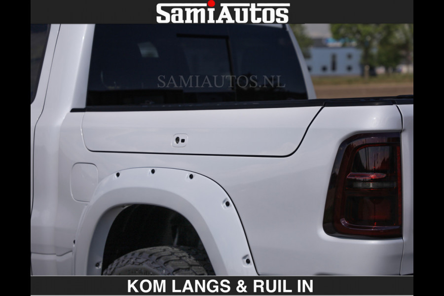 Dodge Ram LIMITED H.O 540 PK 706Nm | Massage + Full Option | De Meest Luxe en Volle Pick-Up in zijn Klasse | Comfortabele Dubbele Cabine met Royale 5 Zitplaatsen | BPM vrij | Nu Leverbaar uit Voorraad | Voorraad Nr 2336 - 7700 | De specialist in Amerikaanse pick‑ups in Nederland en Europa.