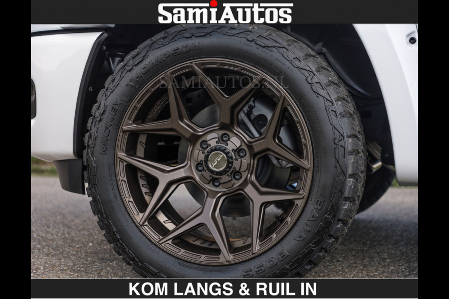Dodge Ram LIMITED H.O 540 PK 706Nm | Massage + Full Option | De Meest Luxe en Volle Pick-Up in zijn Klasse | Comfortabele Dubbele Cabine met Royale 5 Zitplaatsen | BPM vrij | Nu Leverbaar uit Voorraad | Voorraad Nr 2336 - 7700 | De specialist in Amerikaanse pick‑ups in Nederland en Europa.