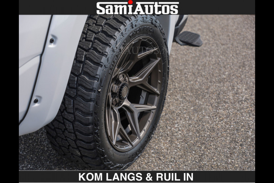 Dodge Ram LIMITED H.O 540 PK 706Nm | Massage + Full Option | De Meest Luxe en Volle Pick-Up in zijn Klasse | Comfortabele Dubbele Cabine met Royale 5 Zitplaatsen | BPM vrij | Nu Leverbaar uit Voorraad | Voorraad Nr 2336 - 7700 | De specialist in Amerikaanse pick‑ups in Nederland en Europa.