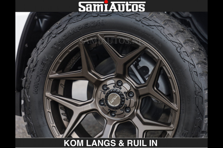 Dodge Ram LIMITED H.O 540 PK 706Nm | Massage + Full Option | De Meest Luxe en Volle Pick-Up in zijn Klasse | Comfortabele Dubbele Cabine met Royale 5 Zitplaatsen | BPM vrij | Nu Leverbaar uit Voorraad | Voorraad Nr 2336 - 7700 | De specialist in Amerikaanse pick‑ups in Nederland en Europa.