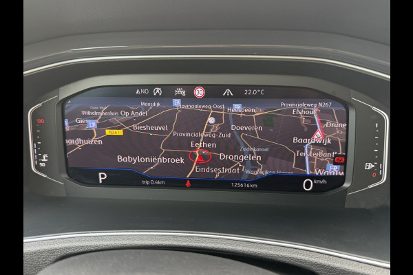 Volkswagen T-Roc 1.5 TSI Sport | LED | Trekhaak | Carplay | Camera | Virtual Cockpit | Blind-Spot | PDC
