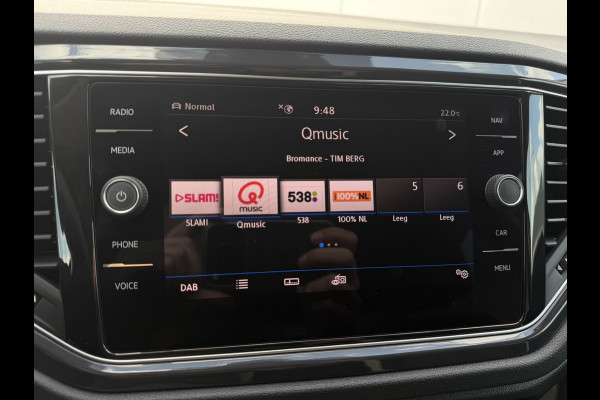 Volkswagen T-Roc 1.5 TSI Sport | LED | Trekhaak | Carplay | Camera | Virtual Cockpit | Blind-Spot | PDC