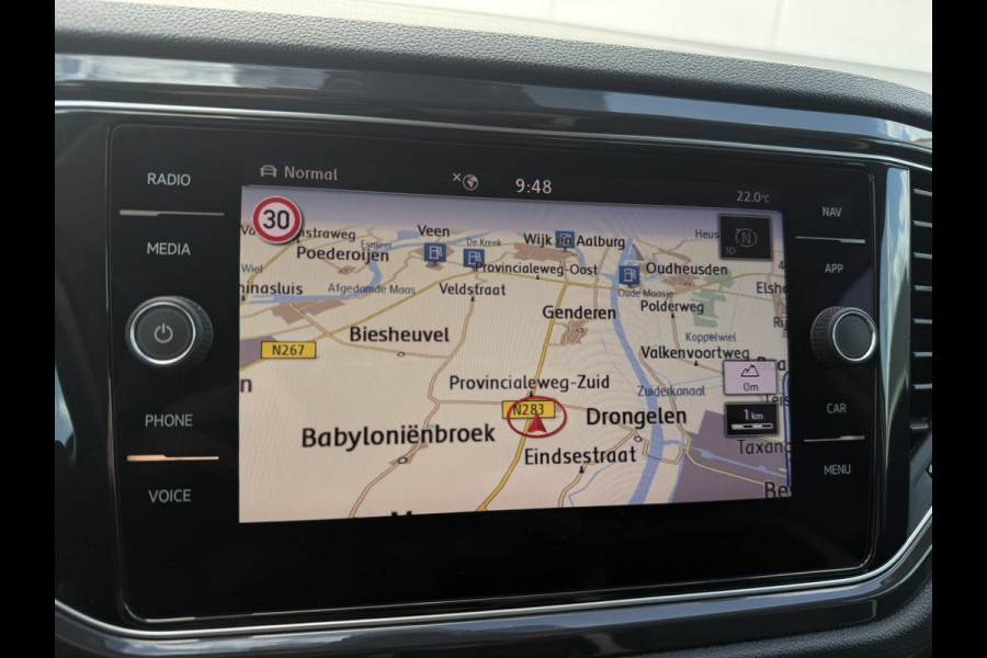 Volkswagen T-Roc 1.5 TSI Sport | LED | Trekhaak | Carplay | Camera | Virtual Cockpit | Blind-Spot | PDC