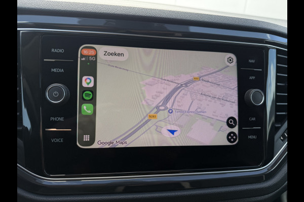 Volkswagen T-Roc 1.5 TSI Sport | LED | Trekhaak | Carplay | Camera | Virtual Cockpit | Blind-Spot | PDC