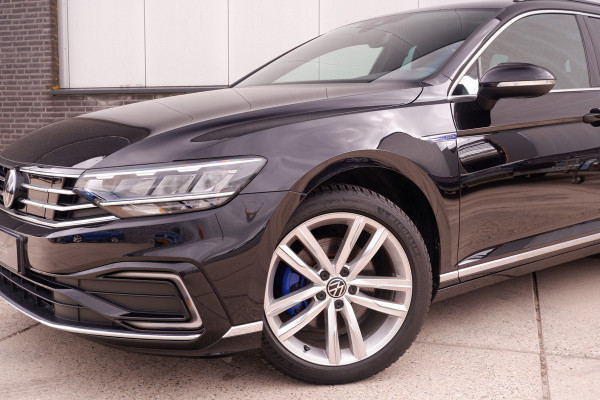 Volkswagen Passat Variant 1.4 TSI PHEV GTE Business | Pano | Carplay | LED | Camera | Navi | LED