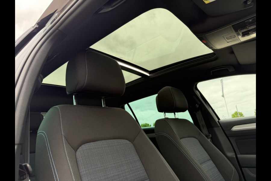 Volkswagen Passat Variant 1.4 TSI PHEV GTE Business | Pano | Carplay | LED | Camera | Navi | LED