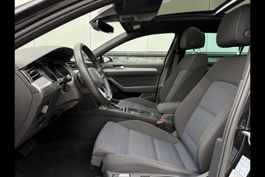Volkswagen Passat Variant 1.4 TSI PHEV GTE Business | Pano | Carplay | LED | Camera | Navi | LED