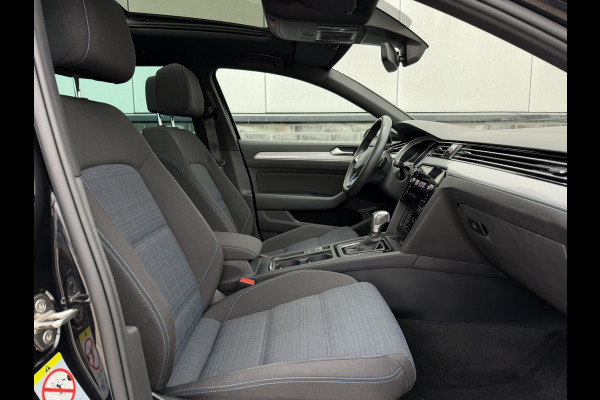 Volkswagen Passat Variant 1.4 TSI PHEV GTE Business | Pano | Carplay | LED | Camera | Navi | LED