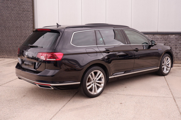 Volkswagen Passat Variant 1.4 TSI PHEV GTE Business | Pano | Carplay | LED | Camera | Navi | LED