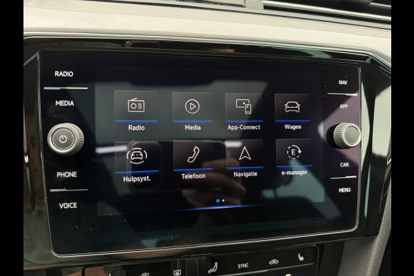 Volkswagen Passat Variant 1.4 TSI PHEV GTE Business | Pano | Carplay | LED | Camera | Navi | LED