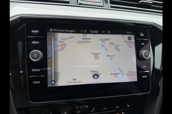 Volkswagen Passat Variant 1.4 TSI PHEV GTE Business | Pano | Carplay | LED | Camera | Navi | LED