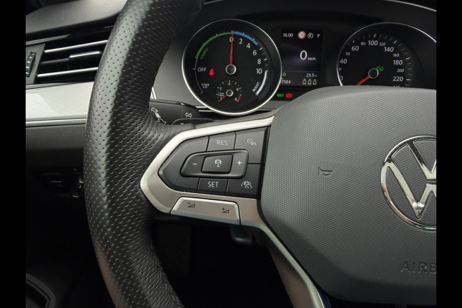 Volkswagen Passat Variant 1.4 TSI PHEV GTE Business | Pano | Carplay | LED | Camera | Navi | LED