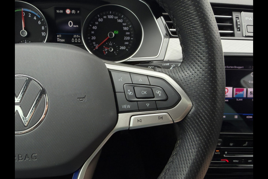 Volkswagen Passat Variant 1.4 TSI PHEV GTE Business | Pano | Carplay | LED | Camera | Navi | LED