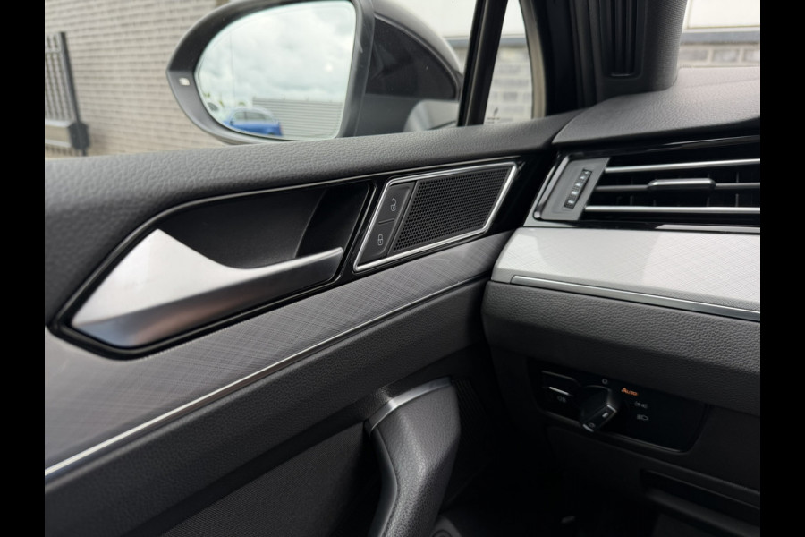 Volkswagen Passat Variant 1.4 TSI PHEV GTE Business | Pano | Carplay | LED | Camera | Navi | LED