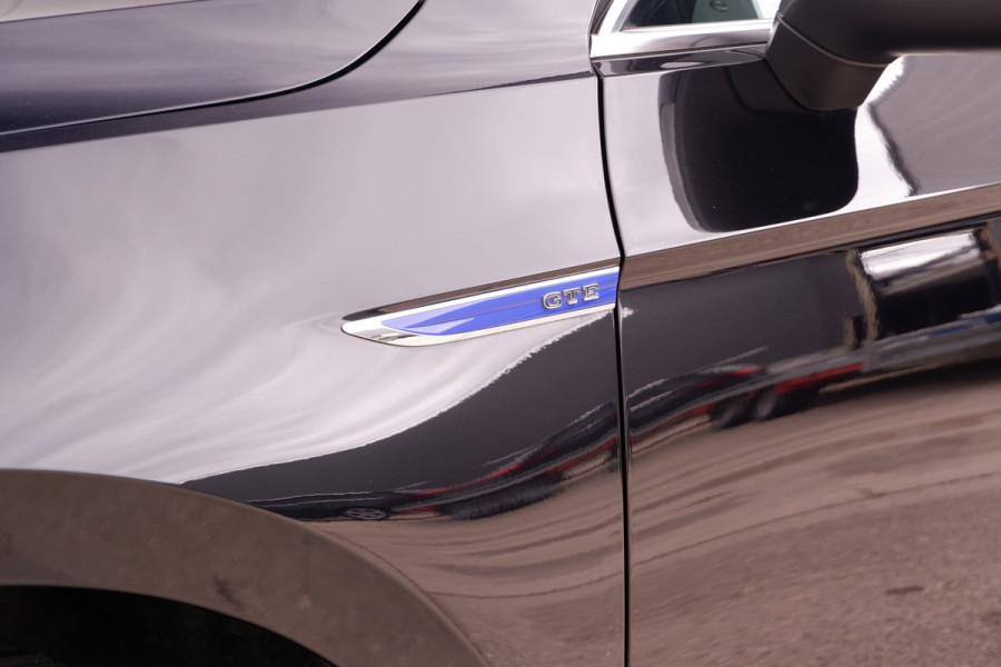 Volkswagen Passat Variant 1.4 TSI PHEV GTE Business | Pano | Carplay | LED | Camera | Navi | LED
