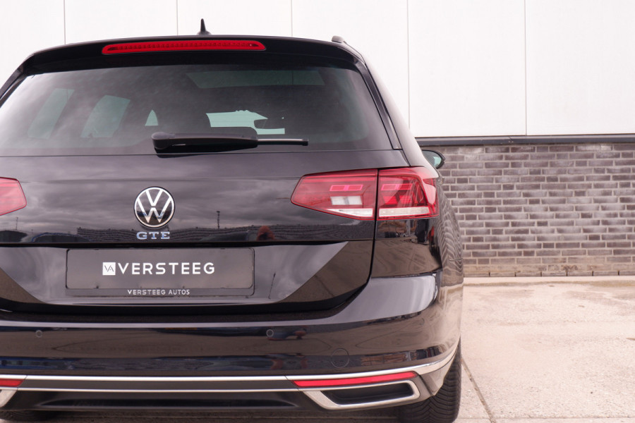 Volkswagen Passat Variant 1.4 TSI PHEV GTE Business | Pano | Carplay | LED | Camera | Navi | LED