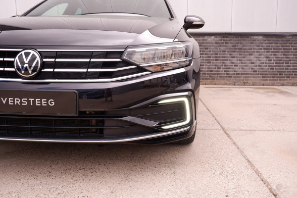 Volkswagen Passat Variant 1.4 TSI PHEV GTE Business | Pano | Carplay | LED | Camera | Navi | LED