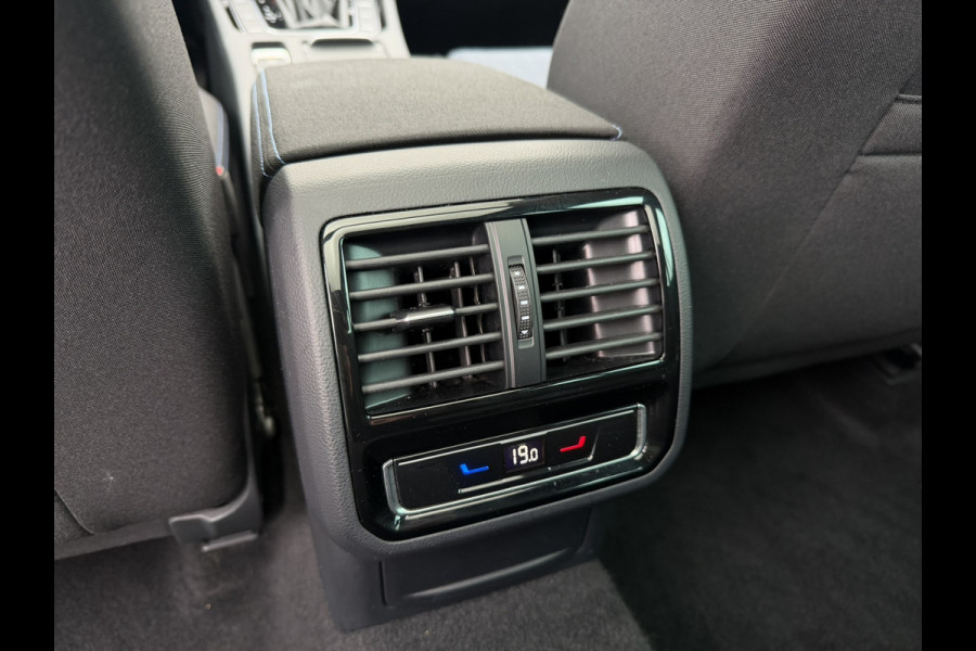 Volkswagen Passat Variant 1.4 TSI PHEV GTE Business | Pano | Carplay | LED | Camera | Navi | LED