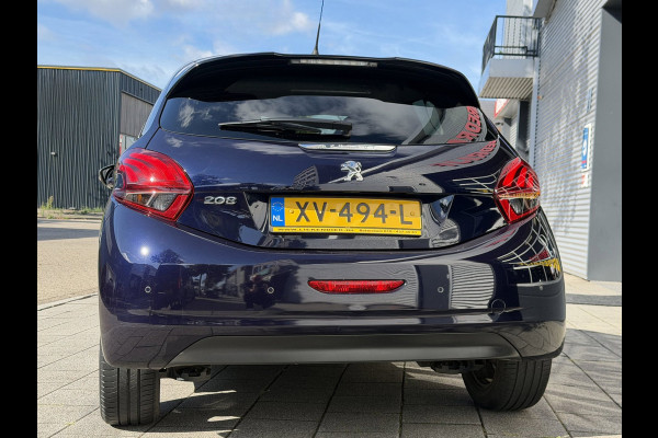 Peugeot 208 1.2 PureTech Signature - Navigatie I Airco I LED I PDC I Comfort pakket I Dealer onderhouden