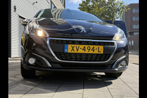 Peugeot 208 1.2 PureTech Signature - Navigatie I Airco I LED I PDC I Comfort pakket I Dealer onderhouden
