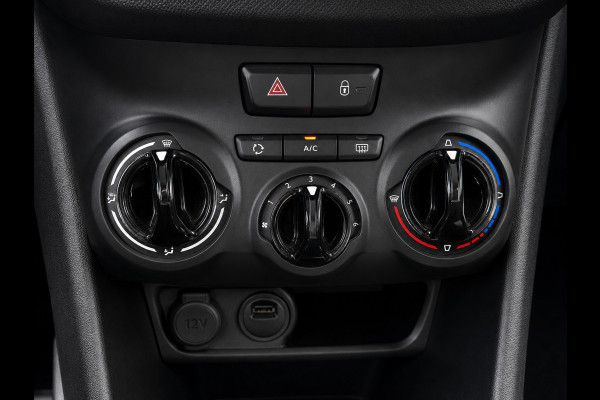Peugeot 208 1.2 PureTech Signature - Navigatie I Airco I LED I PDC I Comfort pakket I Dealer onderhouden