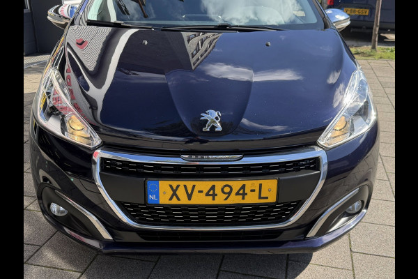 Peugeot 208 1.2 PureTech Signature - Navigatie I Airco I LED I PDC I Comfort pakket I Dealer onderhouden