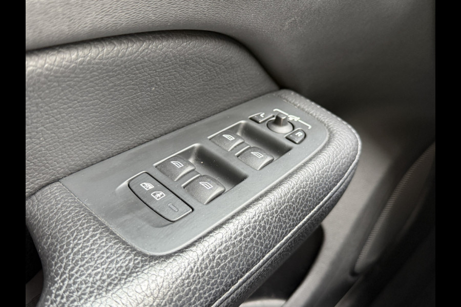 Volvo V60 2.0 T8 Twin Engine AWD Inscription | Panoramadak | 360 camera | Harman/Kardon | Adaptive cruise | Stoelverwarming