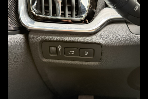 Volvo V60 2.0 T8 Twin Engine AWD Inscription | Panoramadak | 360 camera | Harman/Kardon | Adaptive cruise | Stoelverwarming