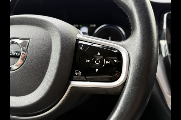 Volvo V60 2.0 T8 Twin Engine AWD Inscription | Panoramadak | 360 camera | Harman/Kardon | Adaptive cruise | Stoelverwarming