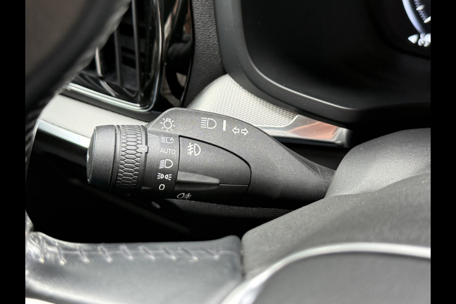 Volvo V60 2.0 T8 Twin Engine AWD Inscription | Panoramadak | 360 camera | Harman/Kardon | Adaptive cruise | Stoelverwarming