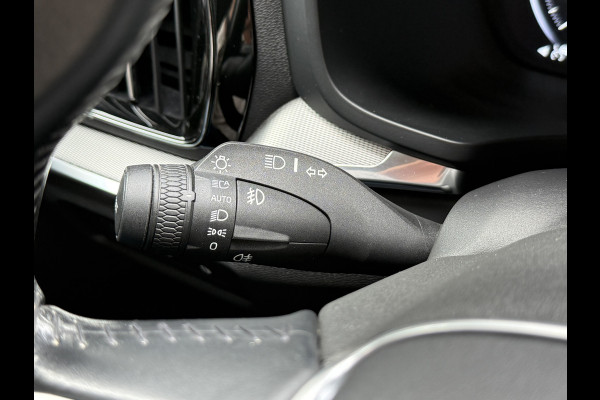 Volvo V60 2.0 T8 Twin Engine AWD Inscription | Panoramadak | 360 camera | Harman/Kardon | Adaptive cruise | Stoelverwarming