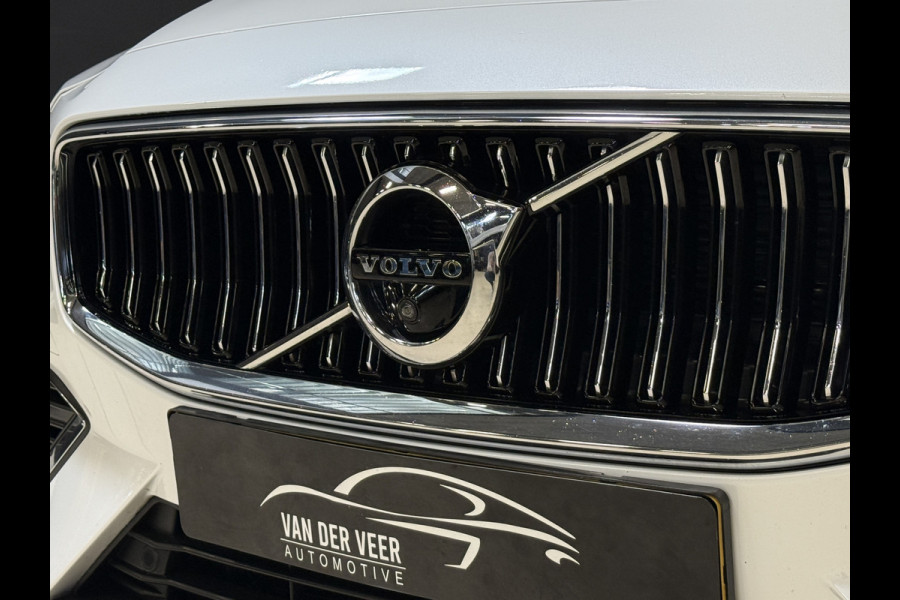 Volvo V60 2.0 T8 Twin Engine AWD Inscription | Panoramadak | 360 camera | Harman/Kardon | Adaptive cruise | Stoelverwarming